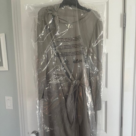 Tibi Feather Weight Eco Crepe Benedict Dress - Grey - 4 - Picture 3 of 12